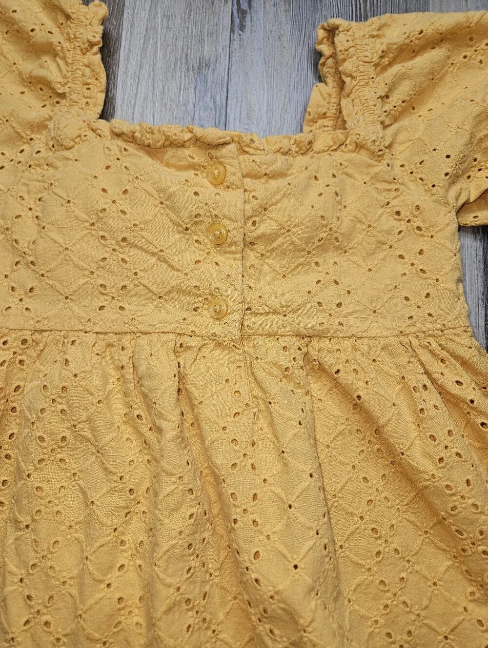 Janie And Jack Eyelet Puff Sleeve Dress Girls Size 5 Golden Apricot